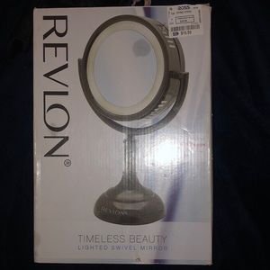 Revlon lighted swivel mirror